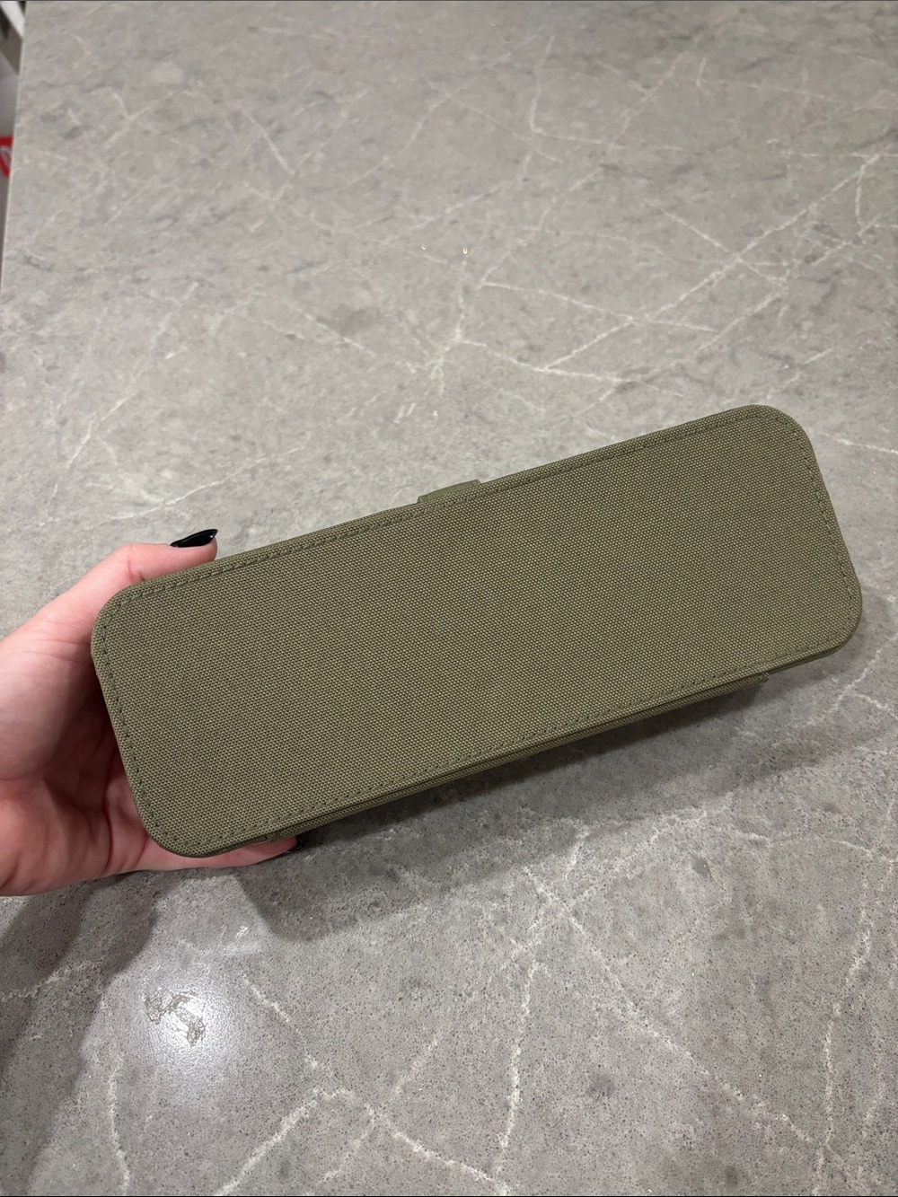 BEIS Olive Canvas Travel Jewelry Organizer - Picture 3 of 3